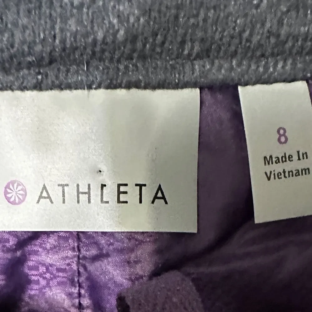 Athleta Insulated Quilted Mini Skirt Women’s Size 8 Purple Zip Front Active